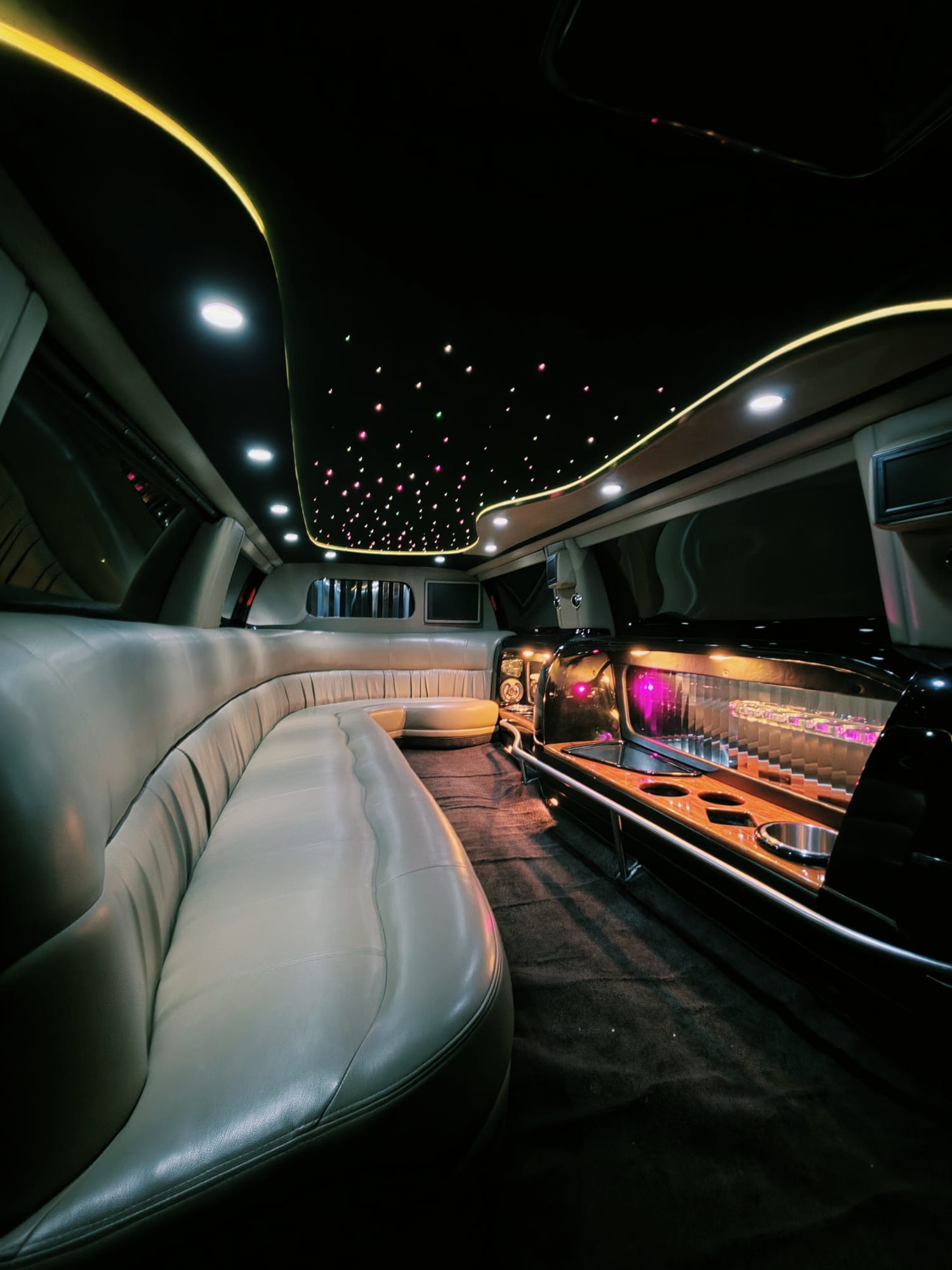 Ford Excursion Stretch Limo